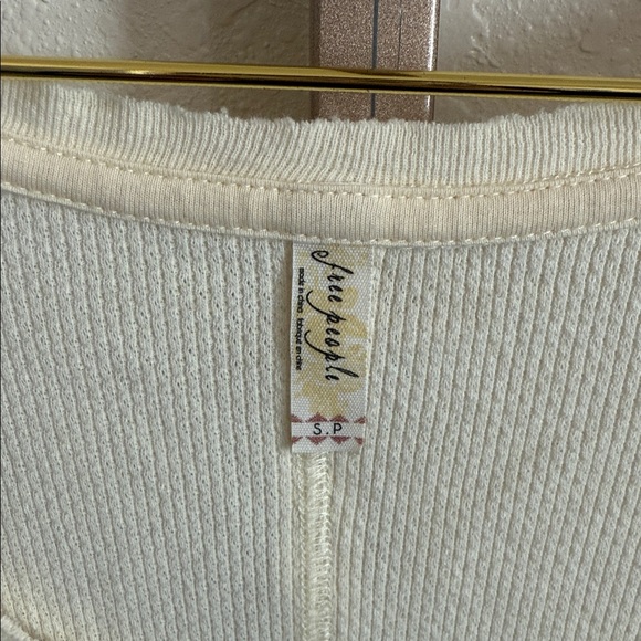 Free People Masquerade Cuff Thermal Shirt – Cream – Small – We The Free - Picture 6 of 7